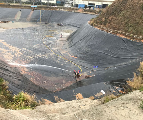 武陵废水池清理